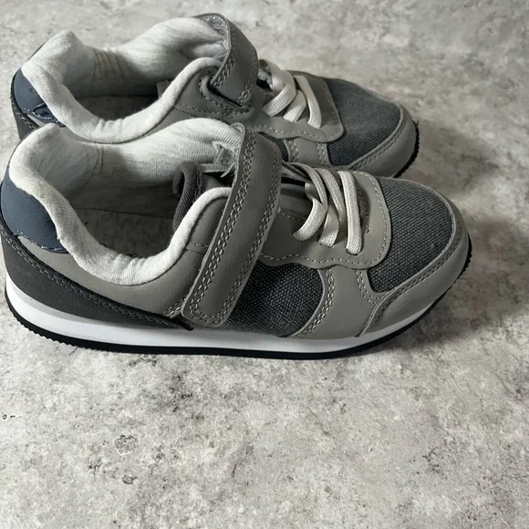 Cat Jack Shoes Toddler Roux Sneakers Cat Jack Poshmark - Main Image